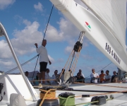Sailing-off-Waikiki-coast