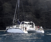Cruising -Waikiki-Catamaran-Sail